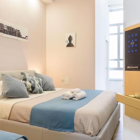 Domus Angioina Bed & Breakfast Наполи Екстериор снимка