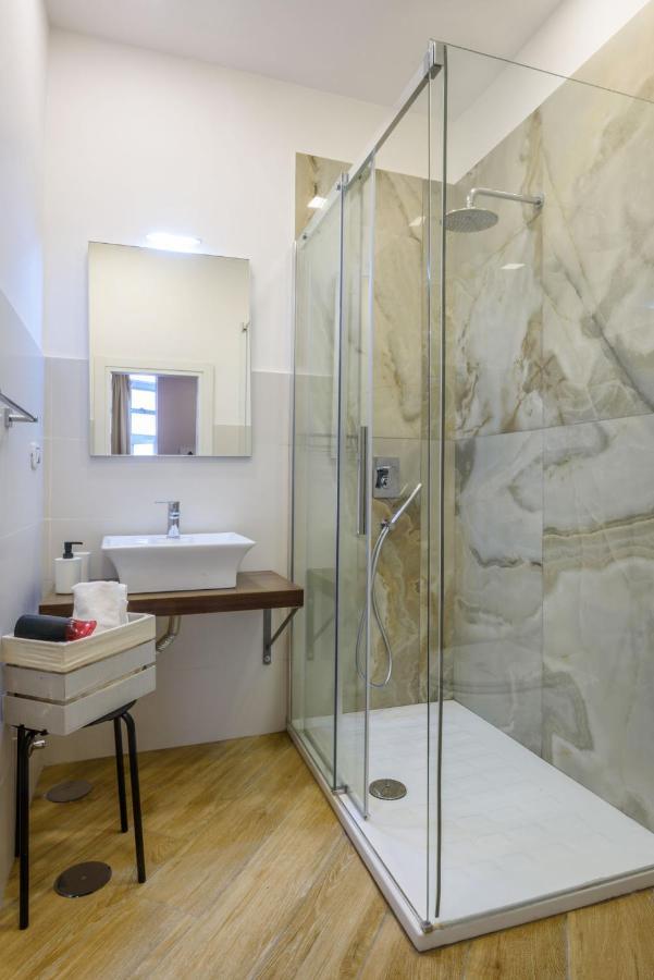 Domus Angioina Bed & Breakfast Наполи Екстериор снимка