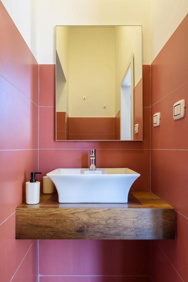 Domus Angioina Bed & Breakfast Наполи Екстериор снимка